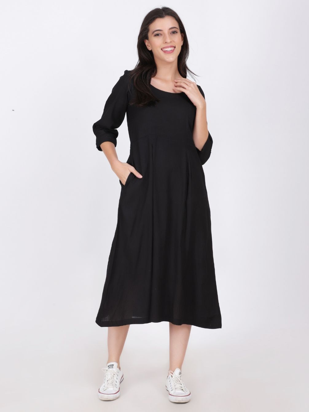 SARA LINEN SILK DRESS BLACK COLOUR